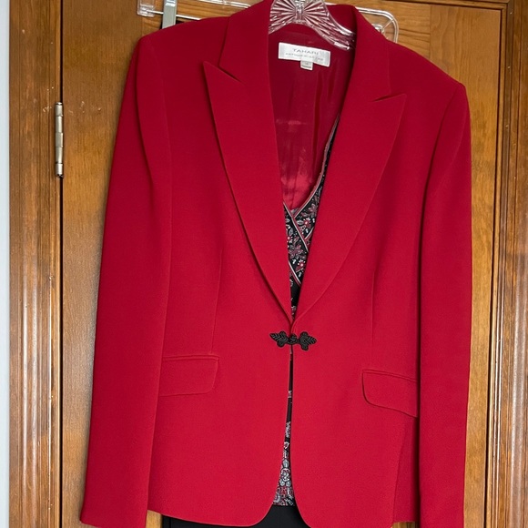TAHARI | 3-Piece Suit | Red Brick/Black | Jacket, Tank, Wide Leg Trousers | 14 - Picture 6 of 16